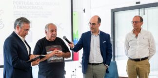 “Festa do Emigrante”: Fafe recebe apresentação de “Portugal: da Ditadura à Democracia” perante auditório esgotado